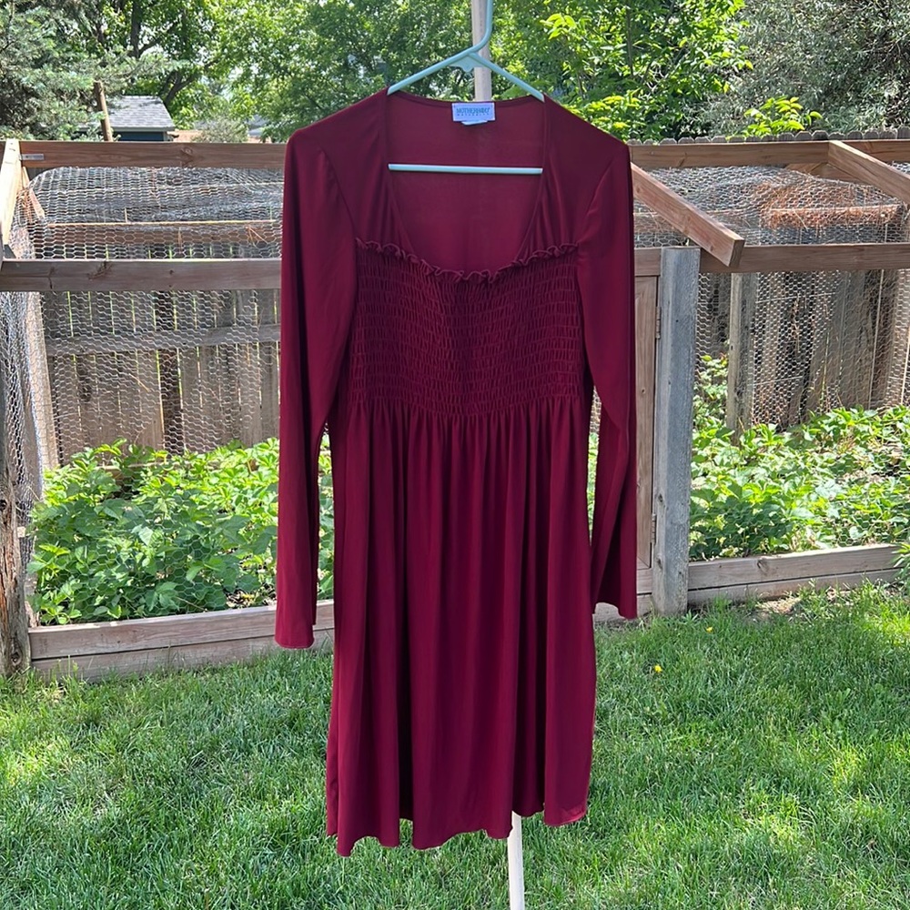 EUC Motherhood Maternity Red Dress • Medium